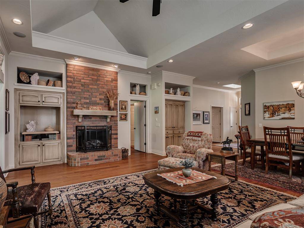 1032 Riviera DR, Norman, OK 73072