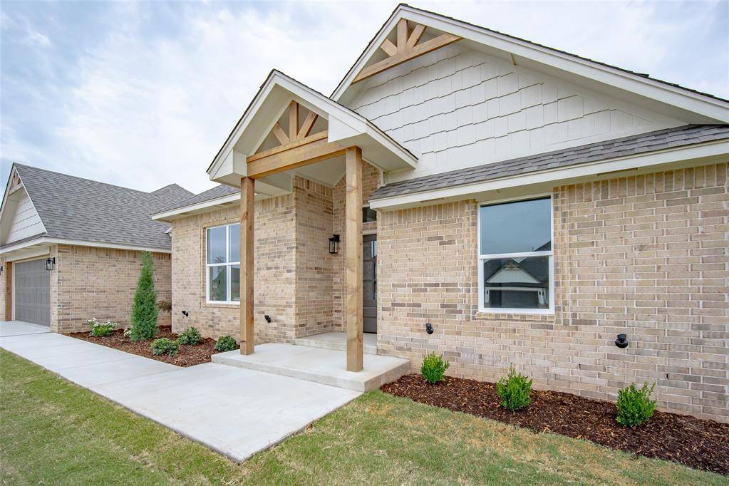 4108 Sambar ST, Tuttle, OK 73089