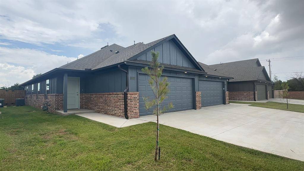 11513 University DR, Oklahoma City, OK 73114