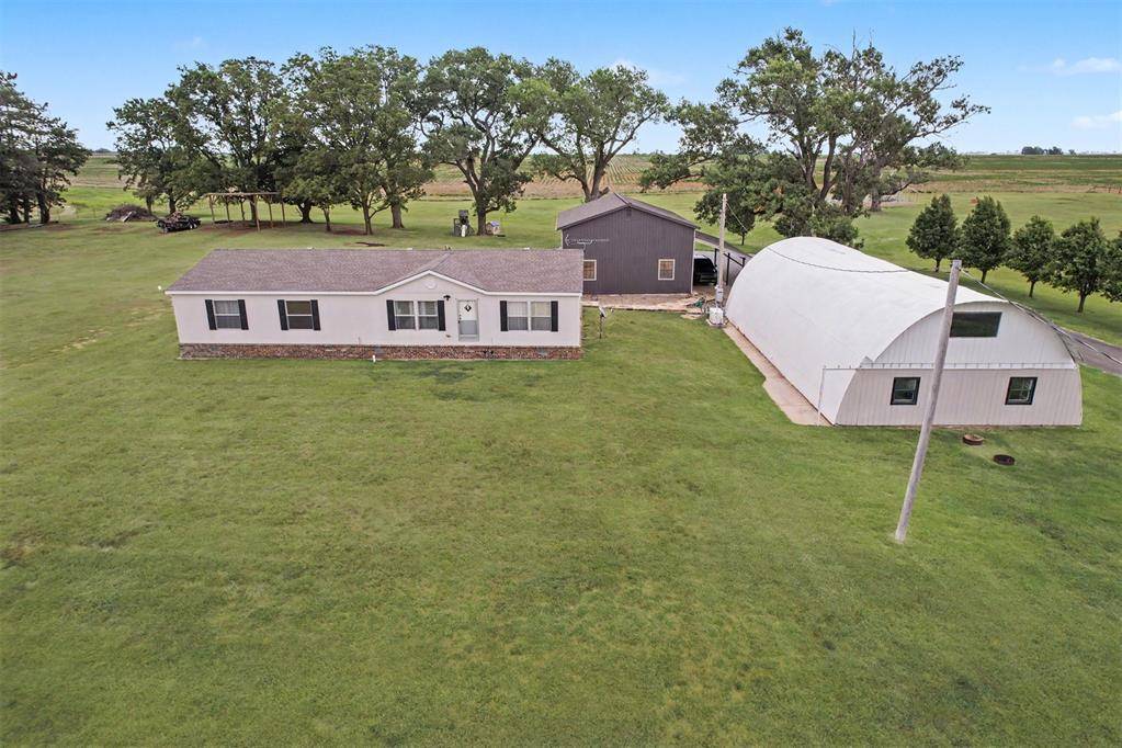 10716 N 2010 RD, Elk City, OK 73644