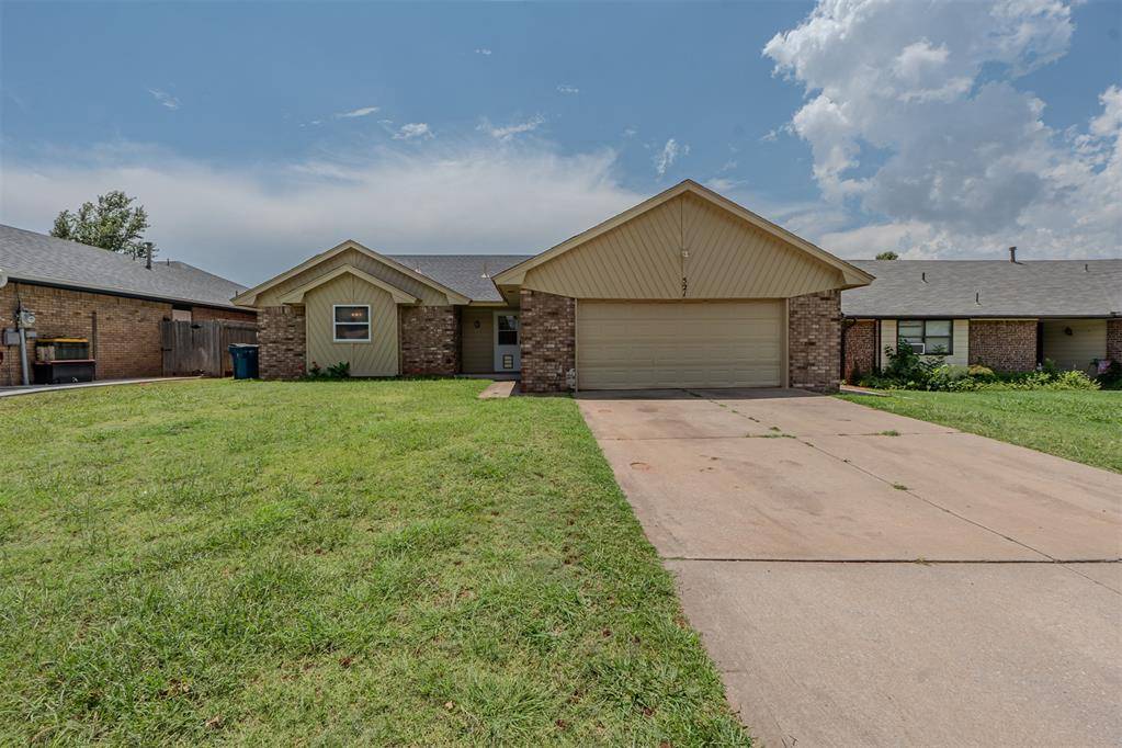 521 Gray Fox RUN, Edmond, OK 73003