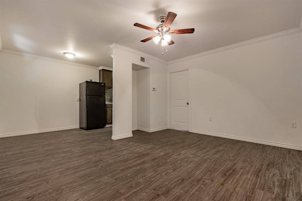 319 E Edwards ST #5, Edmond, OK 73034