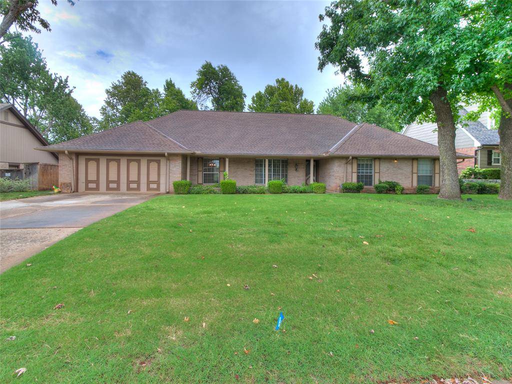 106 N Trail Ridge RD, Edmond, OK 73012