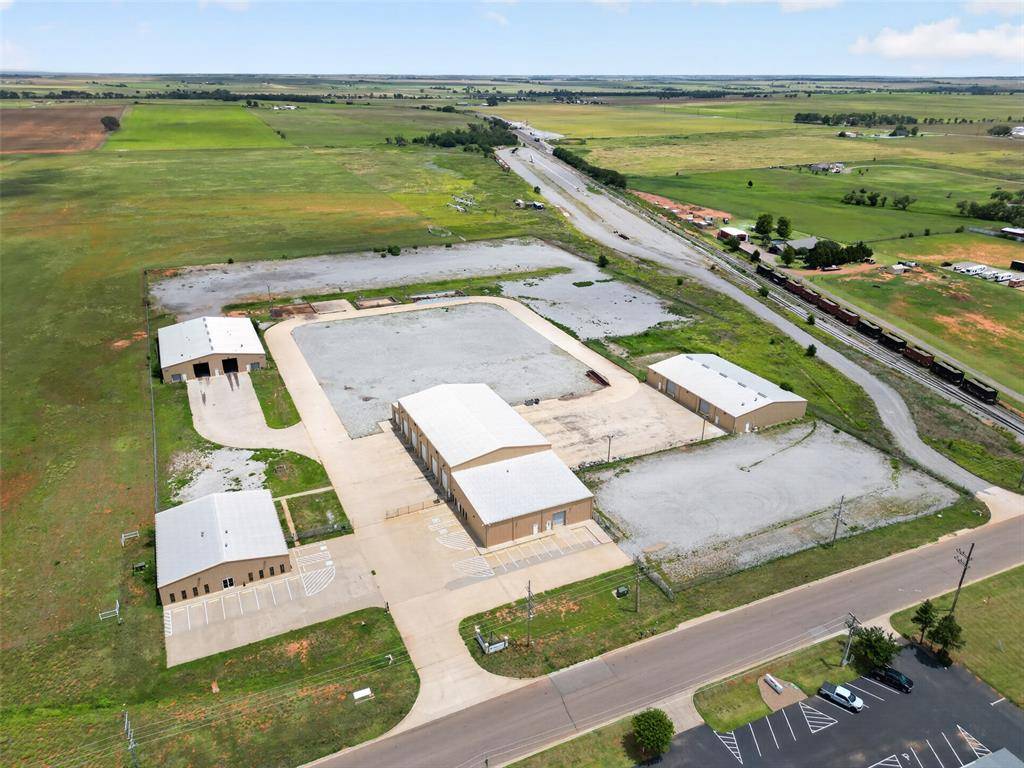 906 S Eastern AVE, Elk City, OK 76344