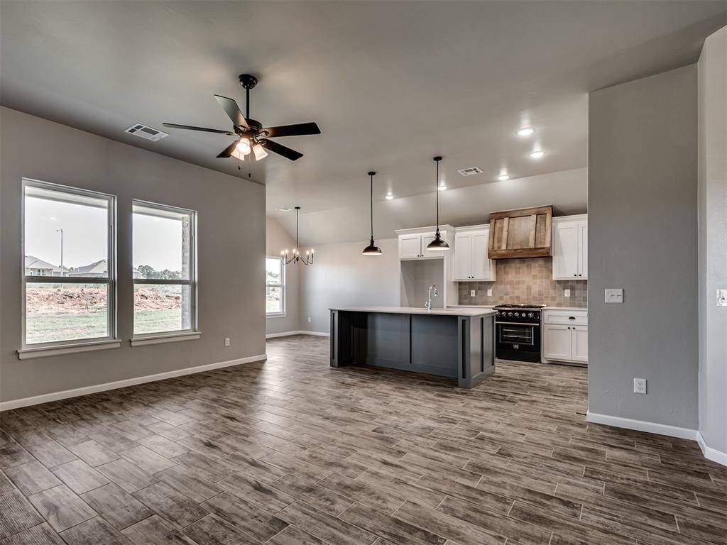 1111 Wisteria WAY, Noble, OK 73068