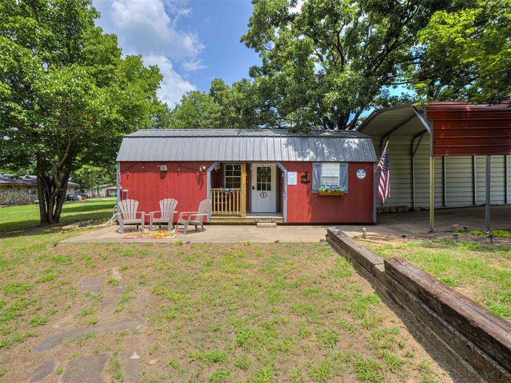 74 Hickory LN, Stigler, OK 74462