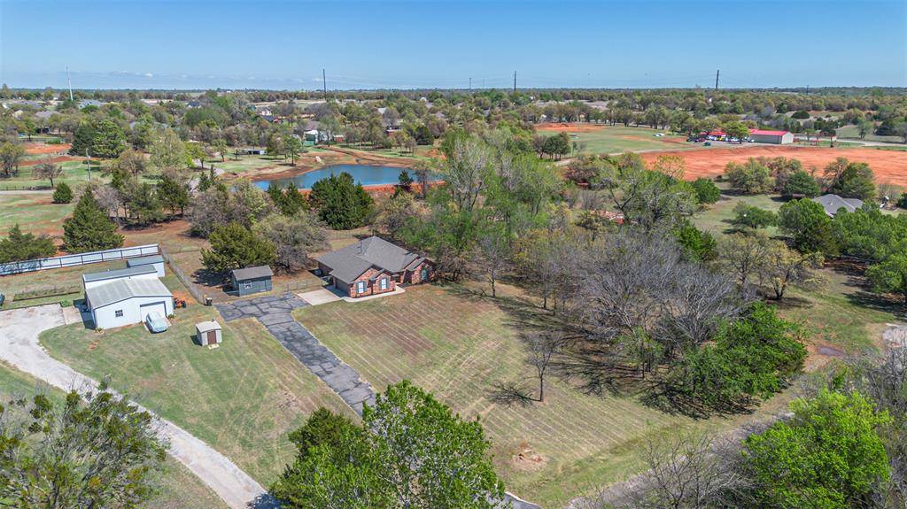 5615 Spring Haven DR, Blanchard, OK 73010