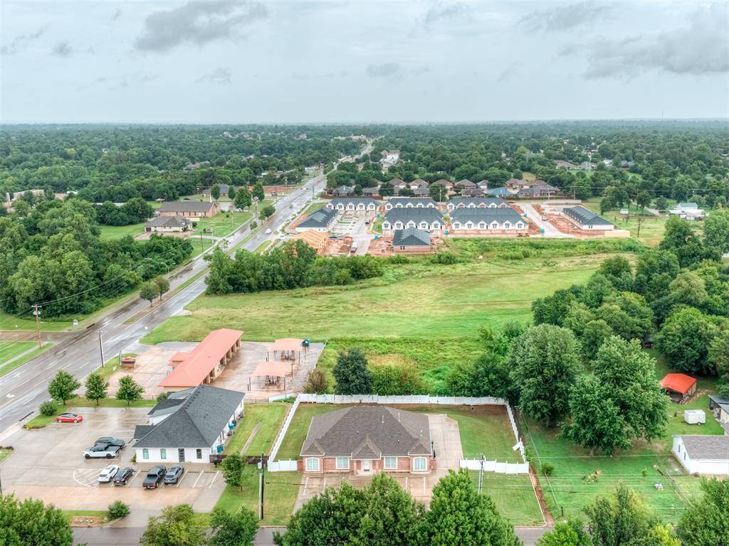 10061 SE 14th ST, Oklahoma City, OK 73130