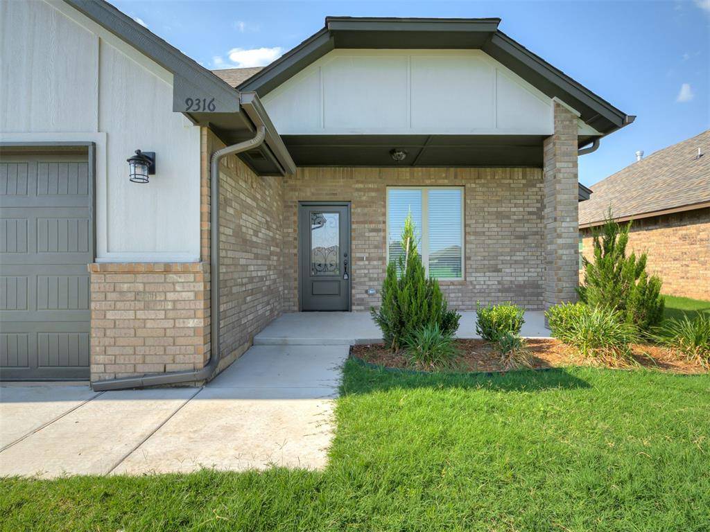 9316 NW NW 143rd ST, Yukon, OK 73099