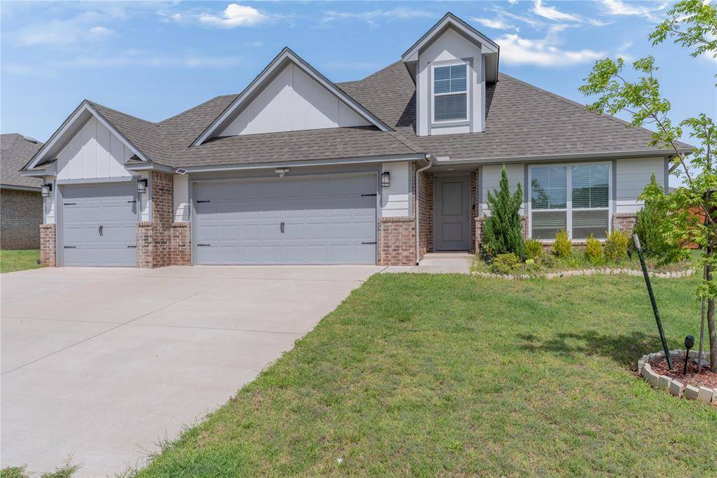 2209 Arcady AVE, Norman, OK 73026