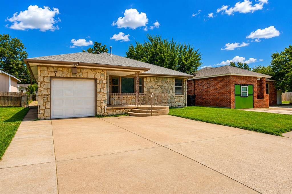 1205 SW 49th ST, Oklahoma City, OK 73109