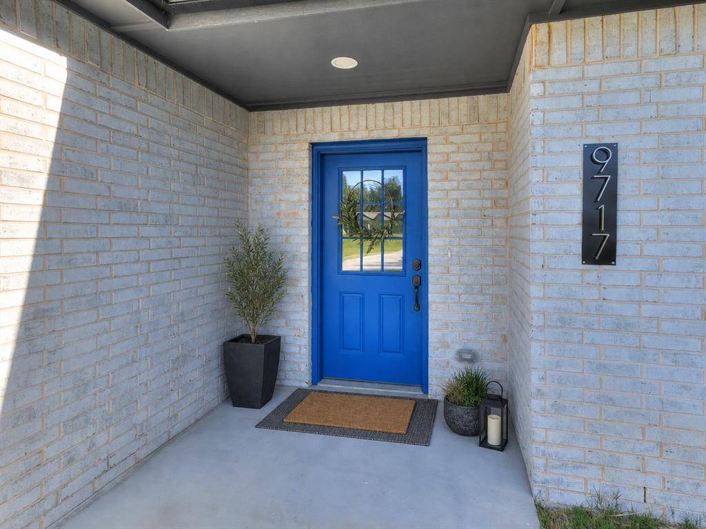 9717 NE 10th ST, Oklahoma City, OK 73130