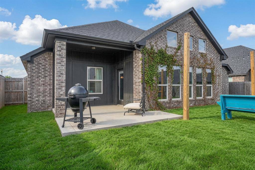 804 Scully RD, Yukon, OK 73099