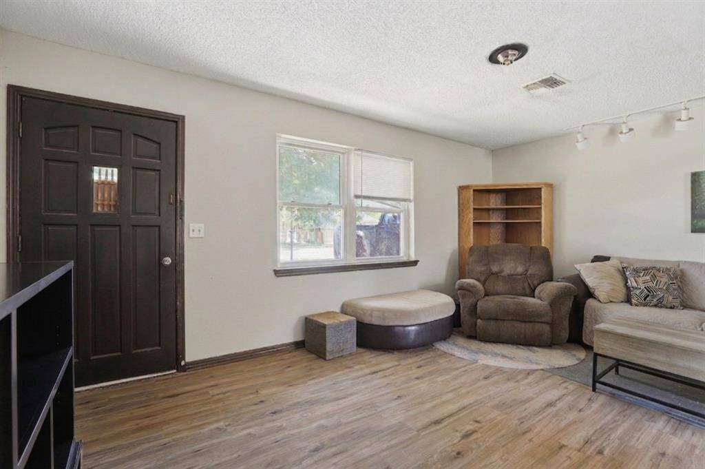 2707 County Street 2831 ST, Chickasha, OK 73018