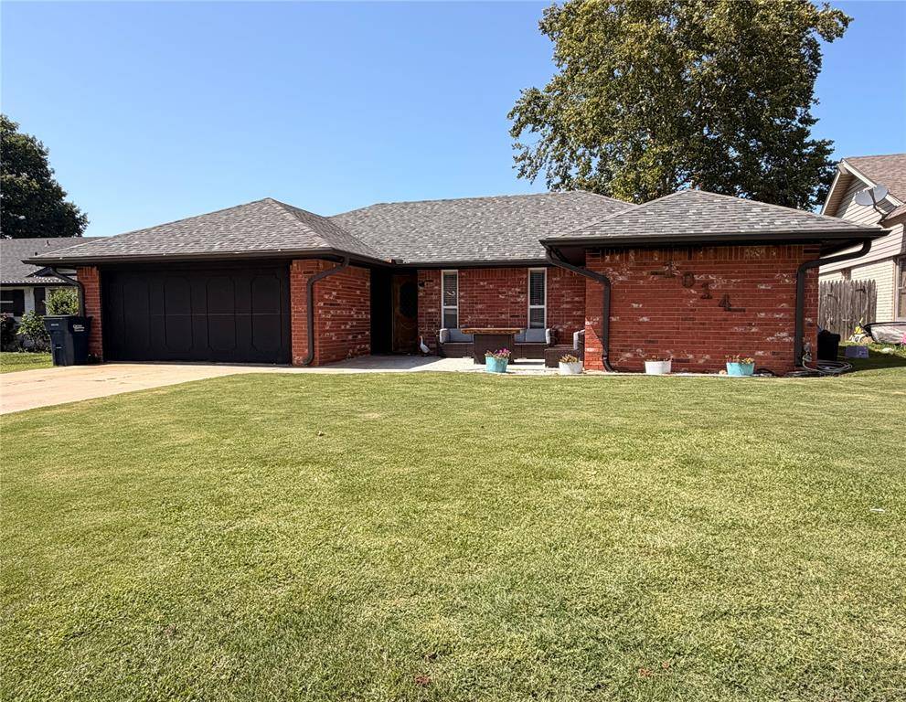 1014 Kimberly CT, Seminole, OK 74868