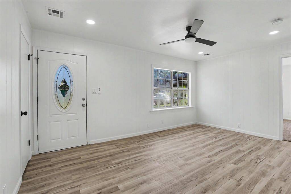 605 Lions Park PL, Midwest City, OK 73110