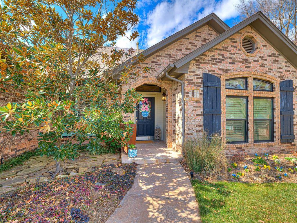 1401 Sandhurst CIR, Edmond, OK 73034