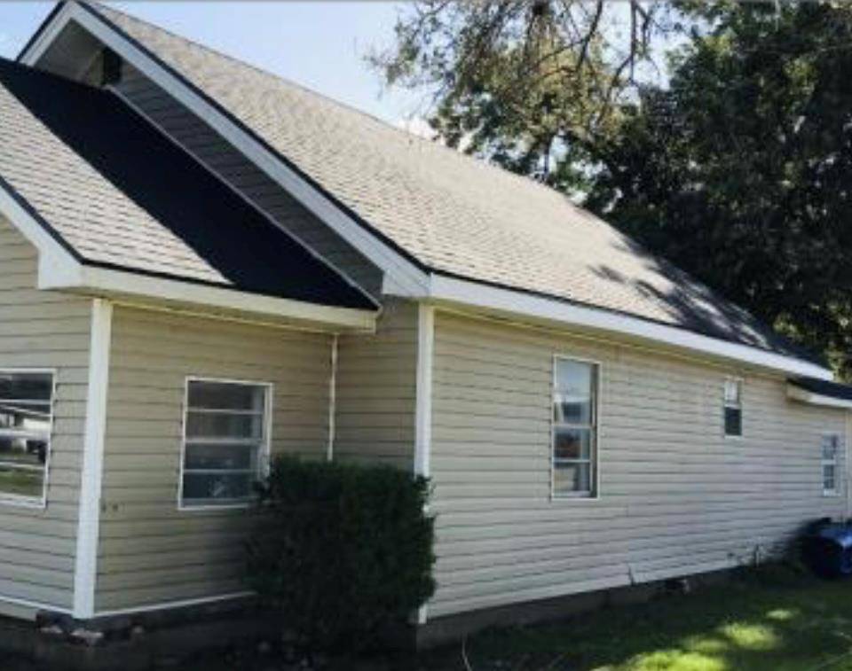513 SW Caddo ST, Minco, OK 73059