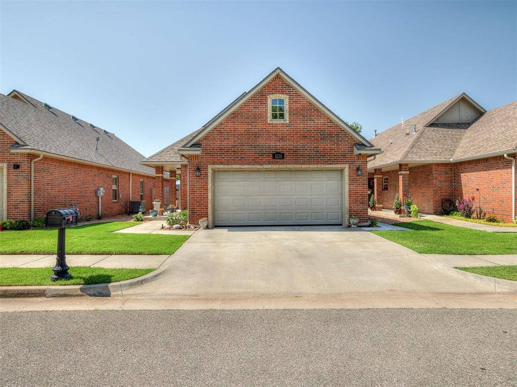 1228 SW 85th TER, Oklahoma City, OK 73139