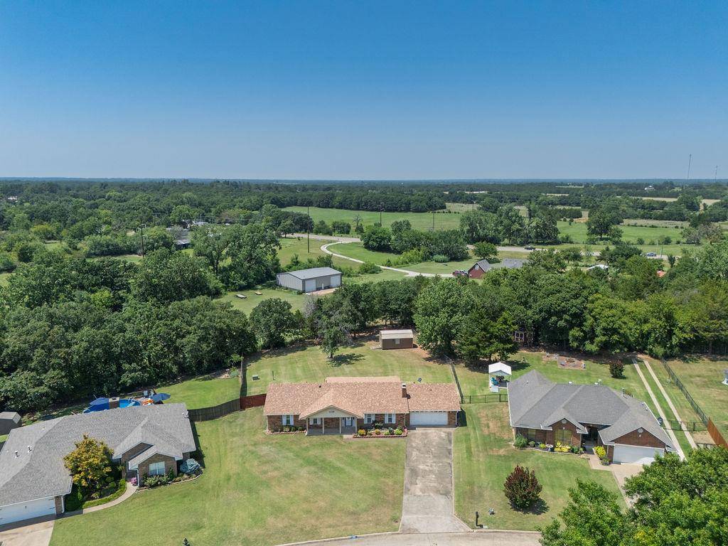 1109 W Washington CIR, Tecumseh, OK 74873