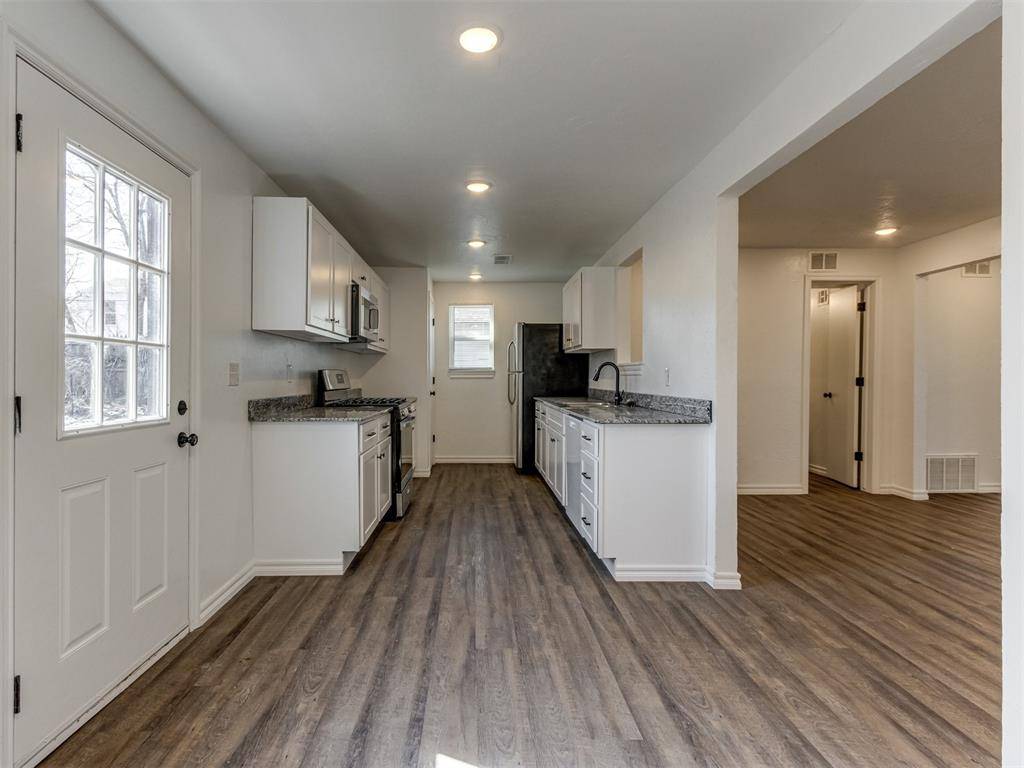 2400 NW 21 ST, Oklahoma City, OK 73107