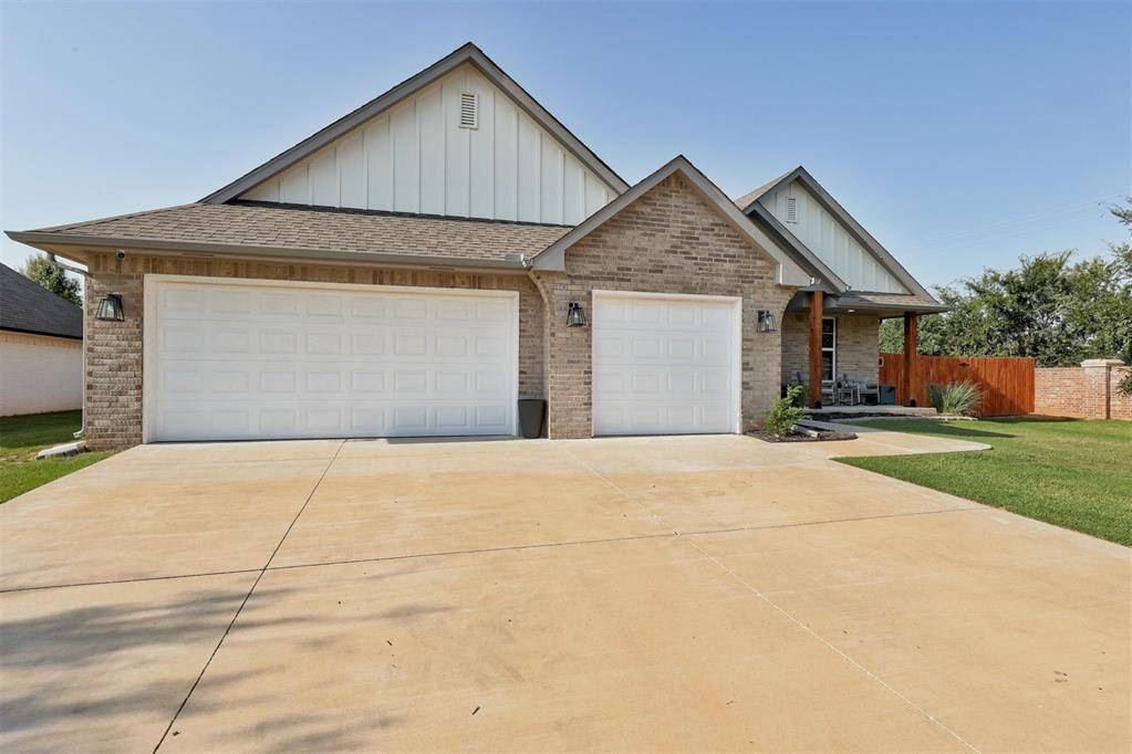 1540 NW 17th PL, Newcastle, OK 73065