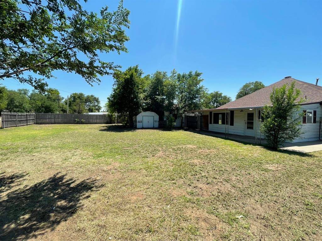502 N Avenue B, Beaver, OK 73932