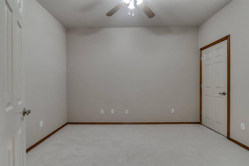 5012 Eric DR, Oklahoma City, OK 73135