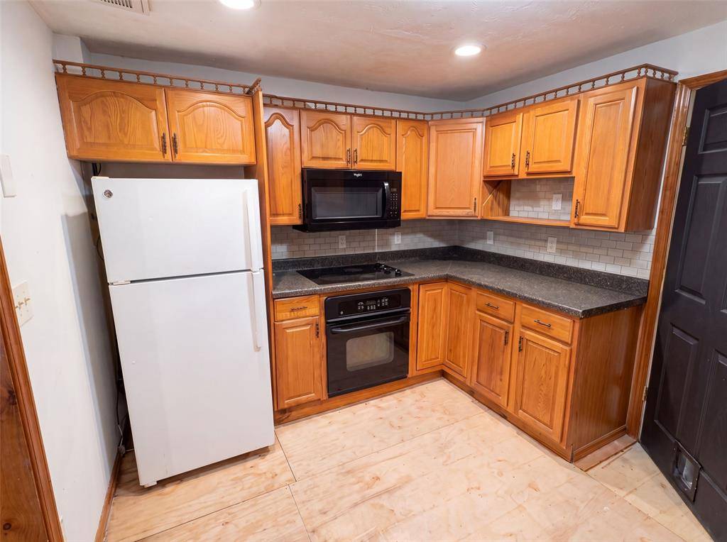 20509 E Reno AVE, Harrah, OK 73045