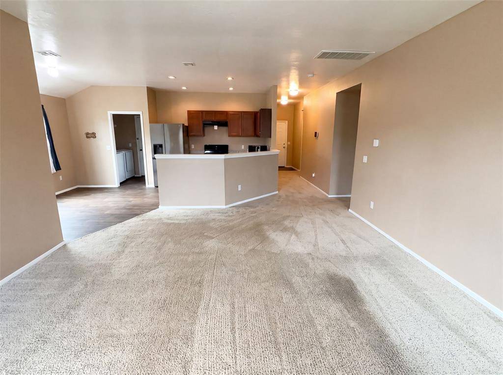 1852 Schooner RD, El Reno, OK 73036