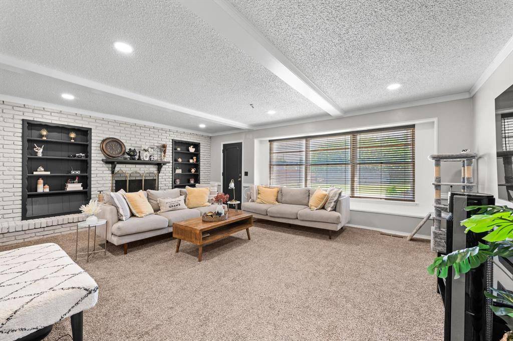 6424 N Sterling DR, Oklahoma City, OK 73132