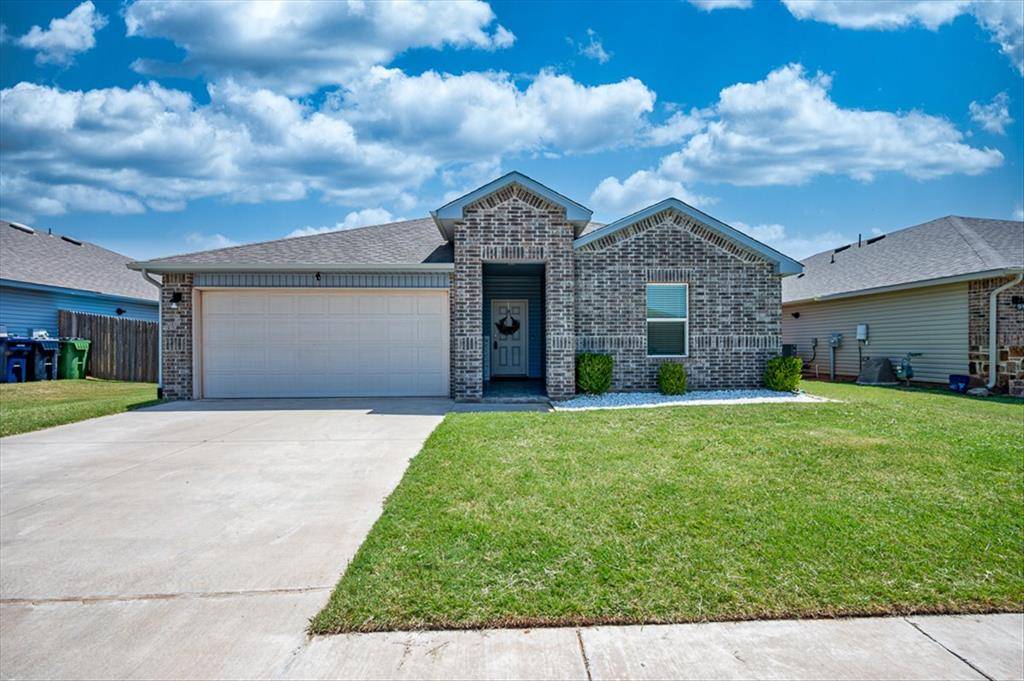 3512 Moraine DR, Yukon, OK 73099