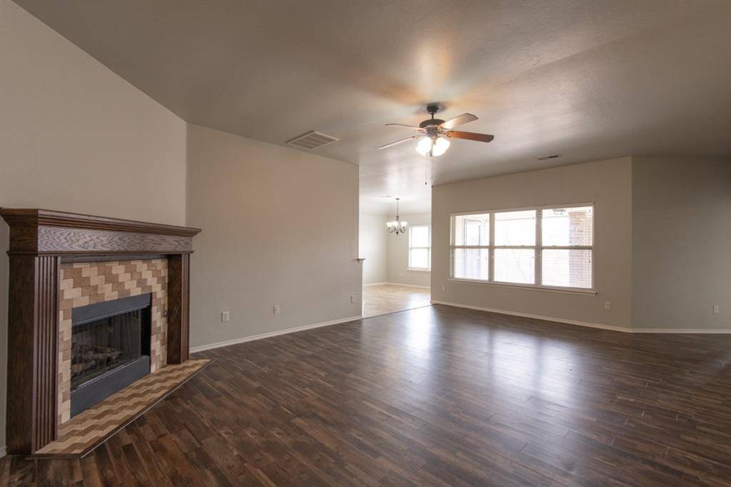 14358 Redvine RD, Choctaw, OK 73020