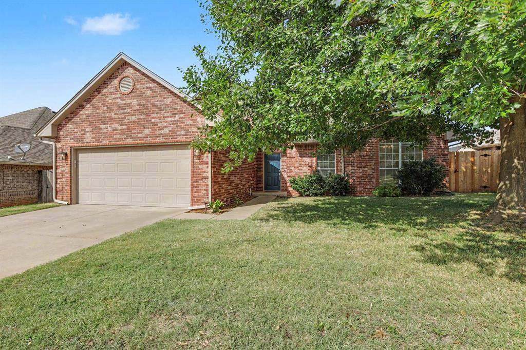 2008 N Branden LN, Edmond, OK 73003