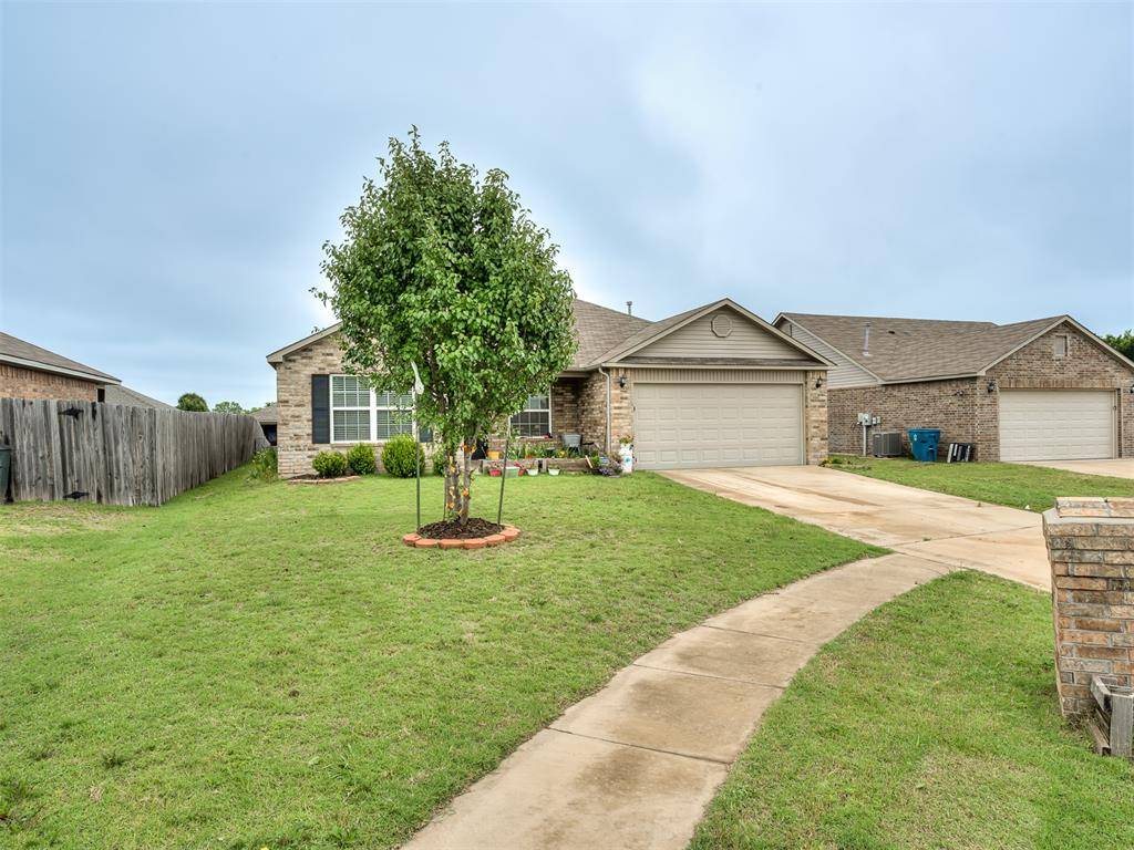 1700 Bartlett DR, Newcastle, OK 73065