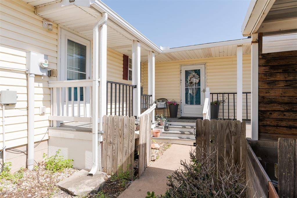9601 Westview DR, Lexington, OK 73051