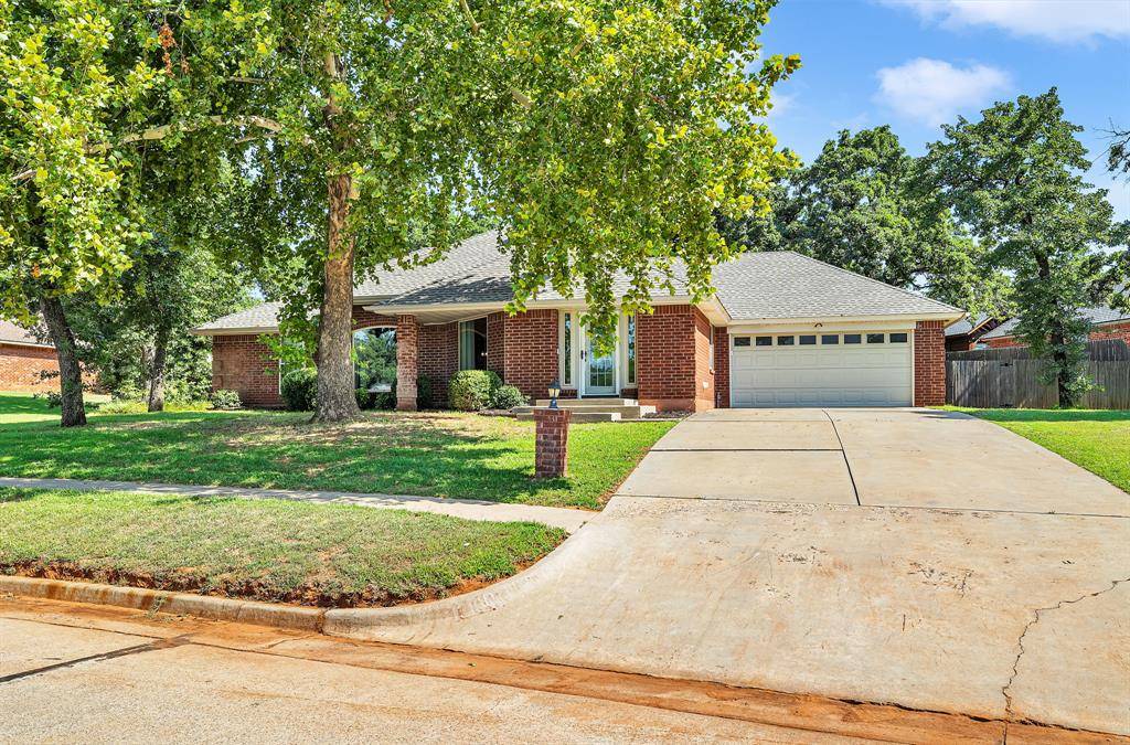 1310 Choctaw TRL, Blanchard, OK 73010