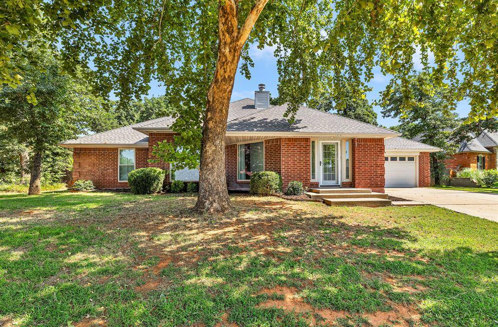 1310 Choctaw TRL, Blanchard, OK 73010