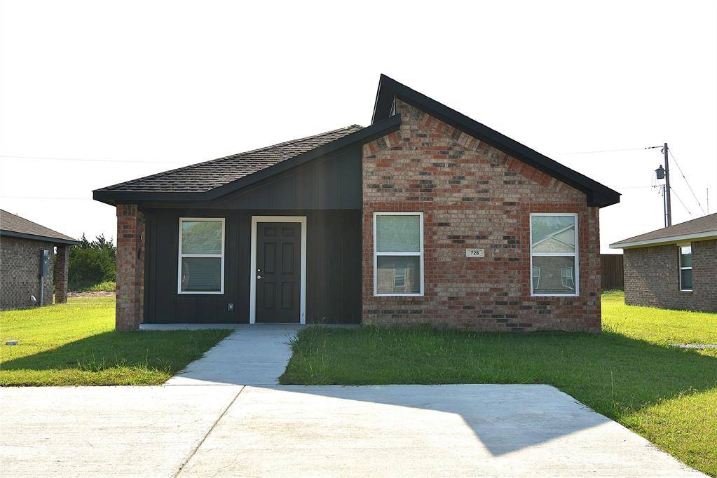 728 Elm ST, Seminole, OK 74868-4210