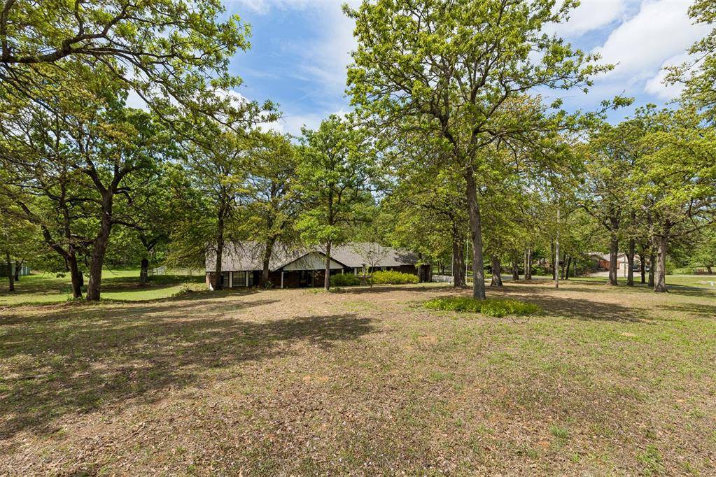 10331 Black Oaks DR, Oklahoma City, OK 73165