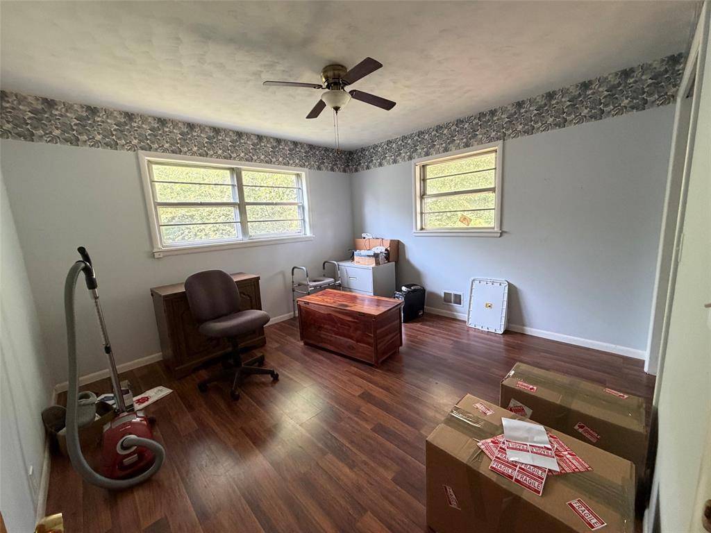 320 S Flynn AVE, Chandler, OK 74834