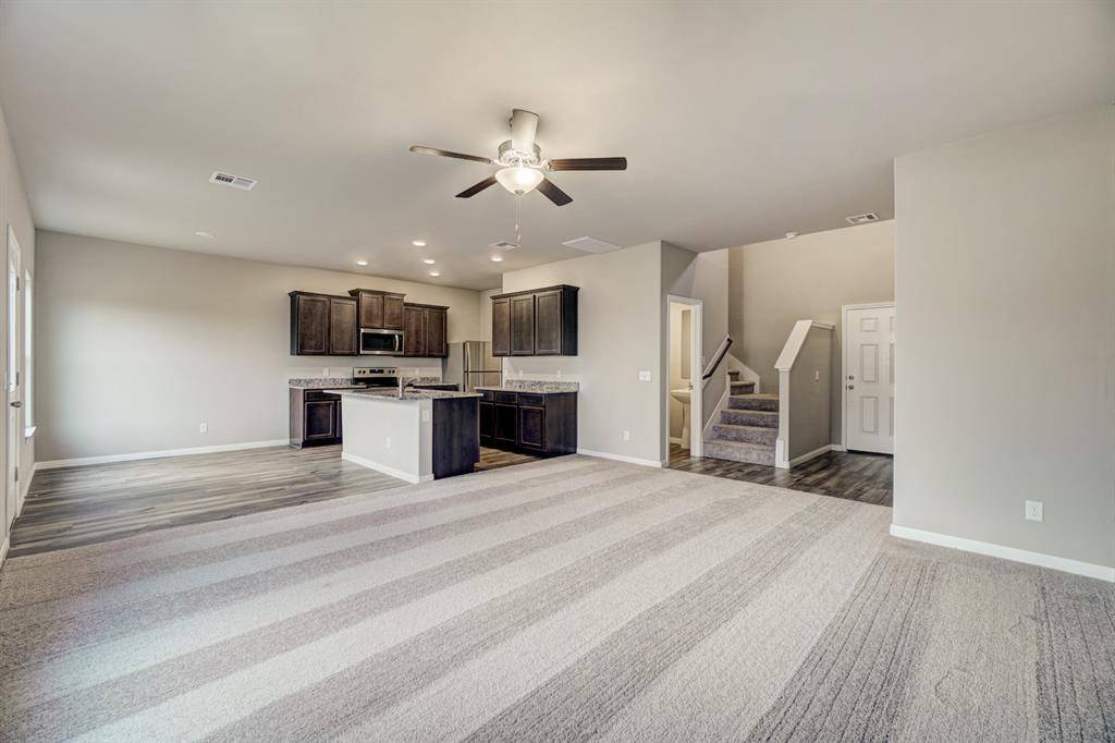1926 Redwood LN, El Reno, OK 73036