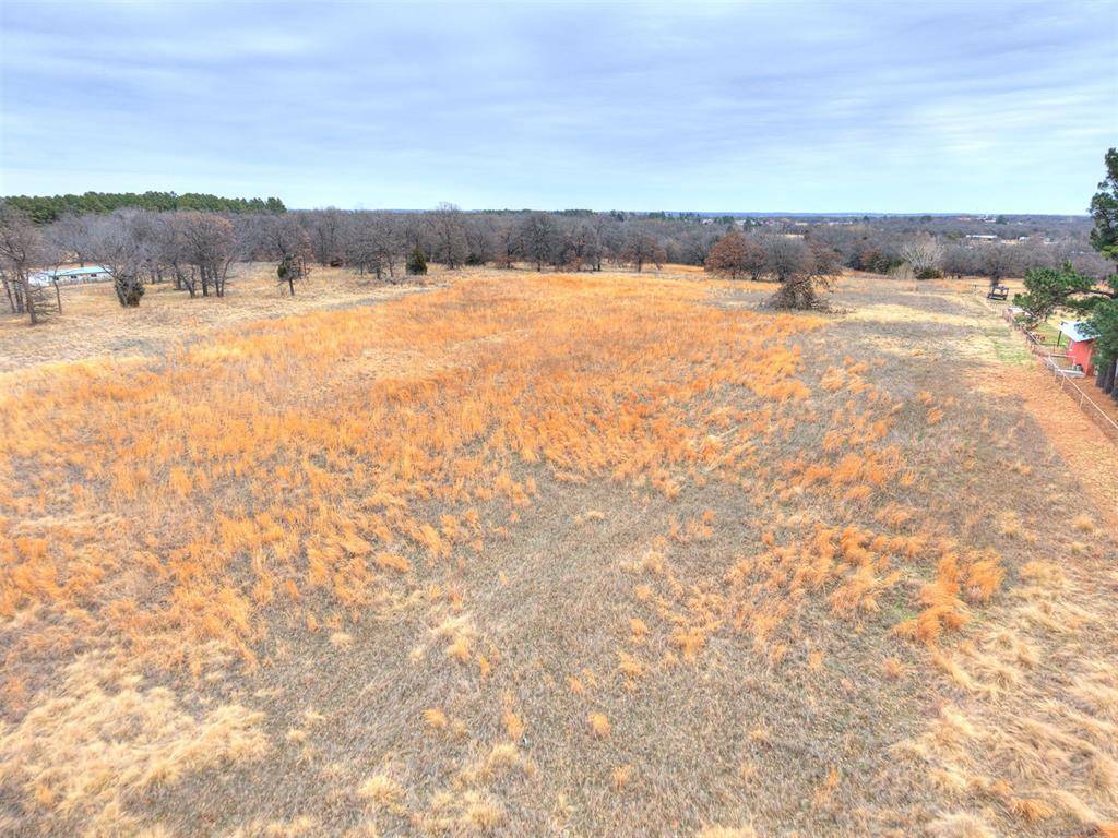 S Harrah RD, Harrah, OK 73045