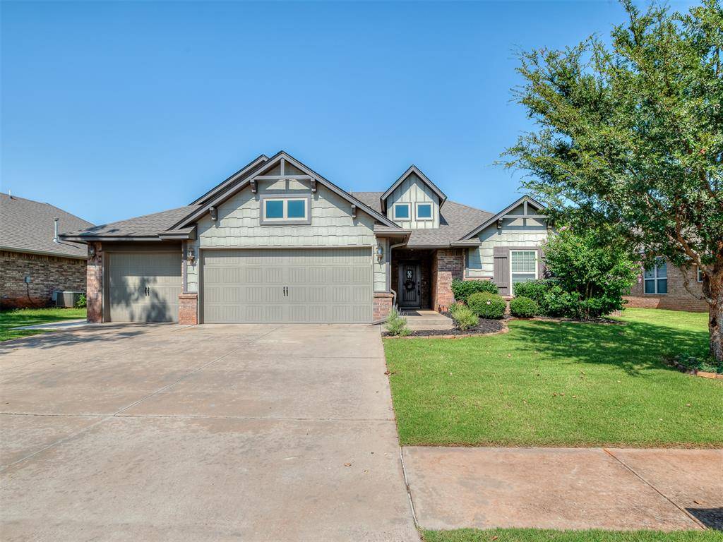 4901 Wister LN, Edmond, OK 73025