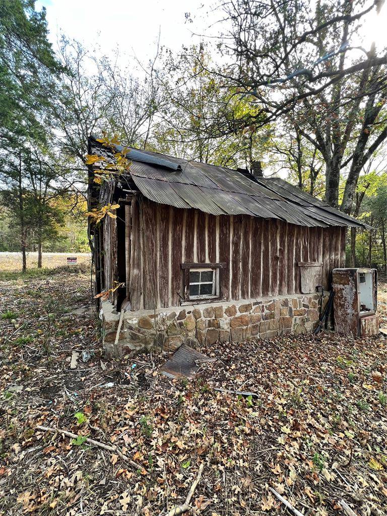 N 259 N HWY, Smithville, OK 74728