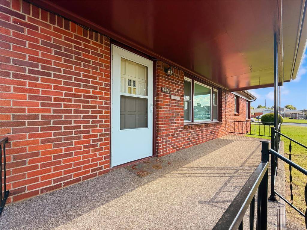1411 S Reno AVE, El Reno, OK 73036