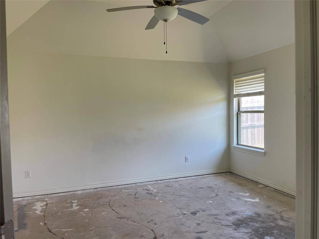 1637 NE 35th ST, Oklahoma City, OK 73160