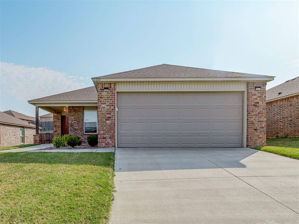 11721 NW 95th ST, Yukon, OK 73099