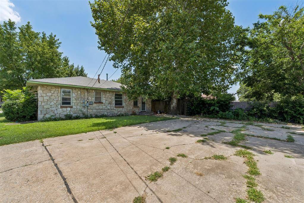 6815 NW 50th ST, Bethany, OK 73008