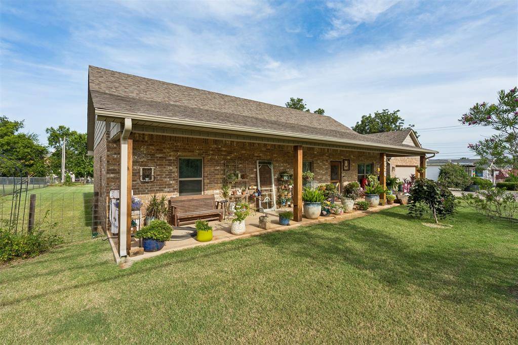 2626 N Beard AVE, Shawnee, OK 74804